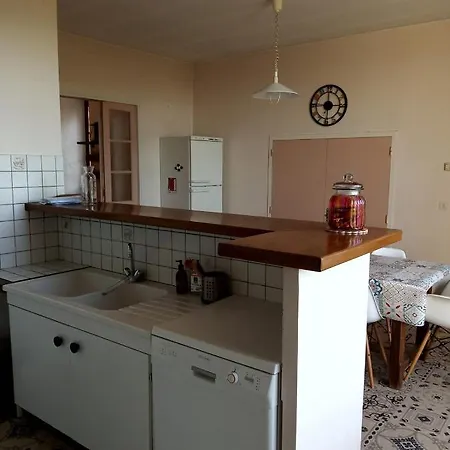 Maison Familiale Du Clos Saint Roch Holiday home *
