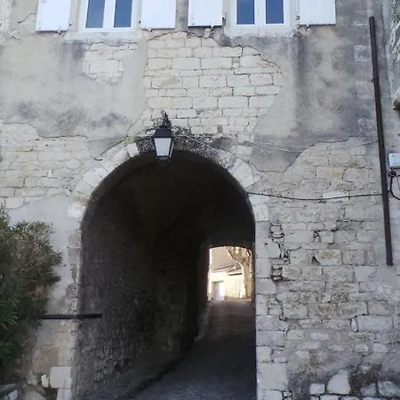 Holiday home Maison Familiale Du Clos Saint Roch *